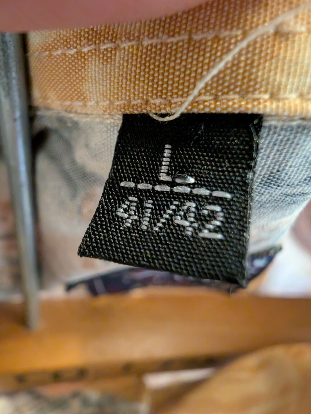 80s/90s - "Club D'Amingo" Abstract Print Short Sleeve Button-Up Shirt - Picture 8 of 12